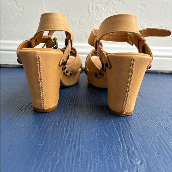 Kork-Ease Bagley Vachetta Leather Block Heel Platform Sandal - Picture 5 of 9